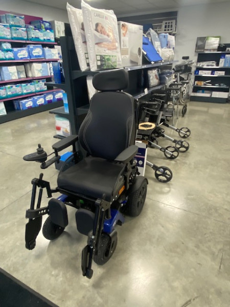 Fauteuil roulant électrique Mours-Saint-Eusèbe
